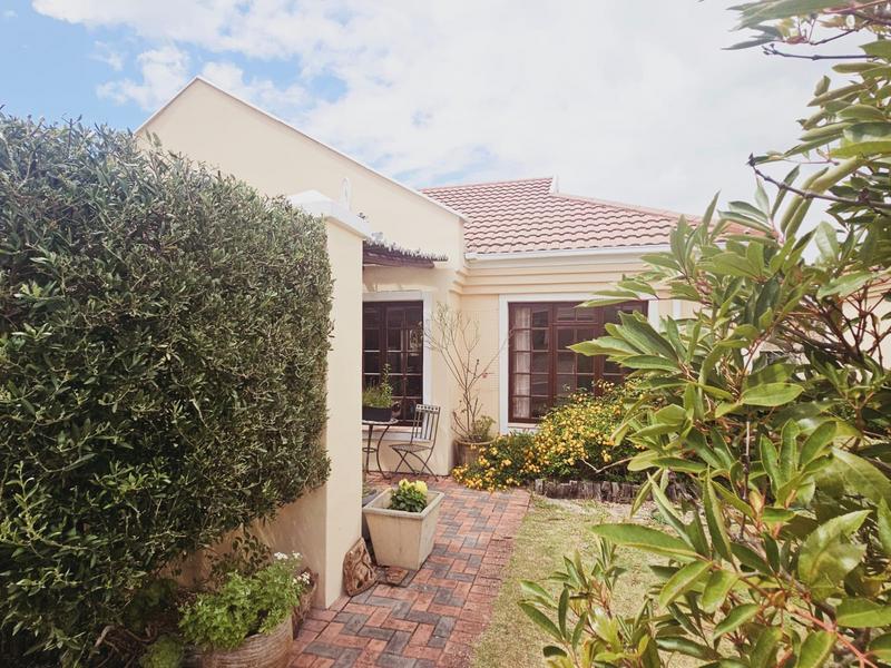 1 Bedroom Property for Sale in Kleinmond Western Cape